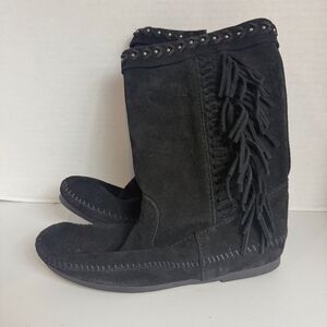 Minnetonka Black Suede Fringe Boots Side Zip Boho Hippie 70's Festival Women's 6